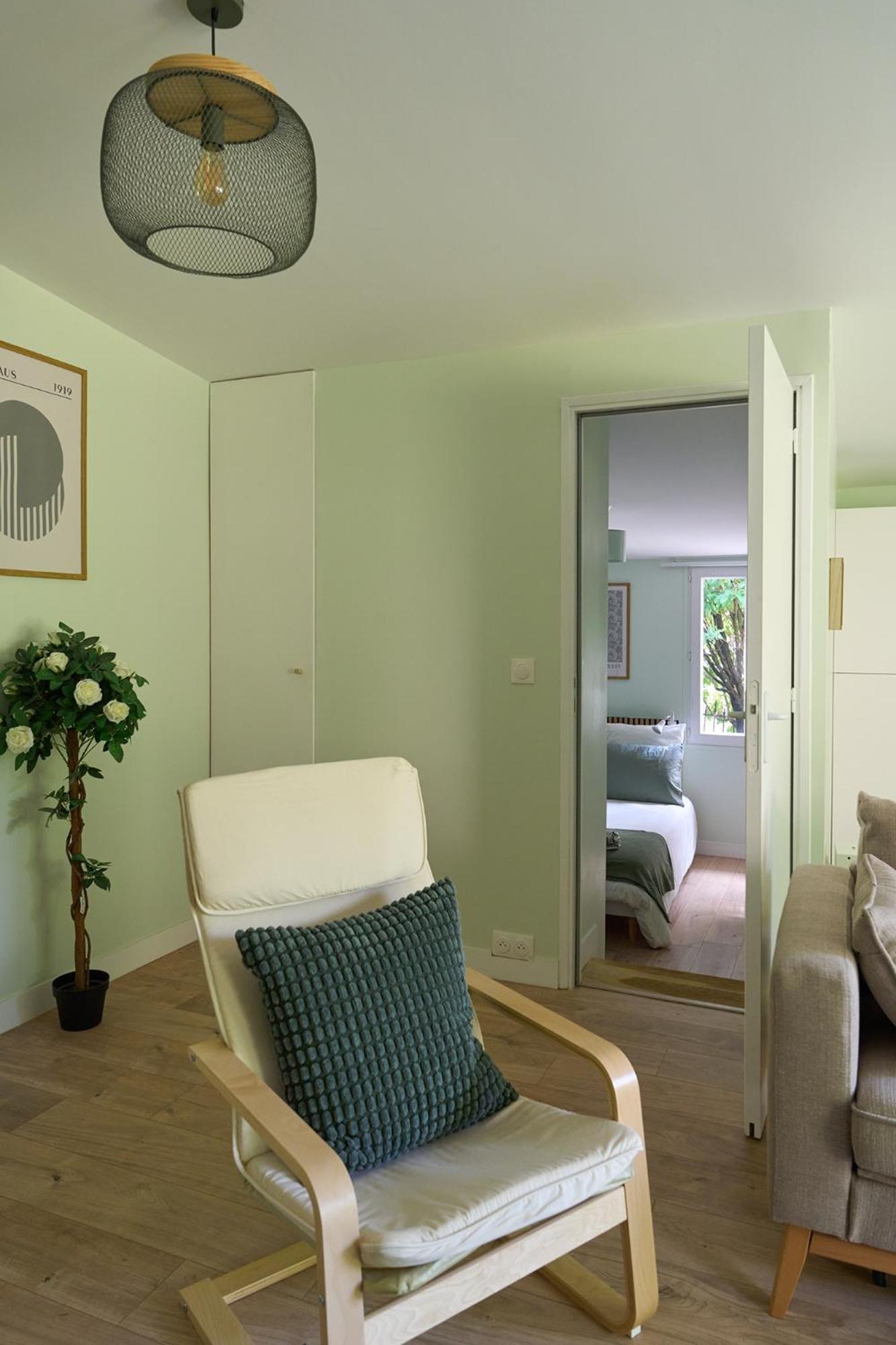 Green Escape - Cozy & Chill Brunoy Экстерьер фото